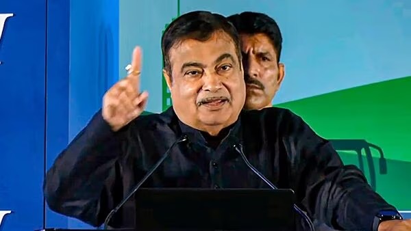 ''No Banners Or Posters, Those Who Have To Vote Will Vote': Gadkari On His 2'